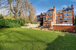 Boydell Court St Johns Wood Park